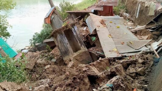 একদিনেই কুশিয়ারার গর্ভে বিলীন ৫ বসতবাড়ি