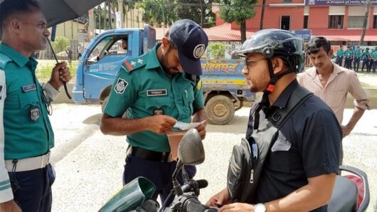 সিলেটে মোটর সাইকেল ক্রয় বিক্রয়ে যে নির্দেশনা দিল পুলিশ